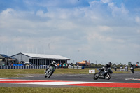 brands-hatch-photographs;brands-no-limits-trackday;cadwell-trackday-photographs;enduro-digital-images;event-digital-images;eventdigitalimages;no-limits-trackdays;peter-wileman-photography;racing-digital-images;trackday-digital-images;trackday-photos